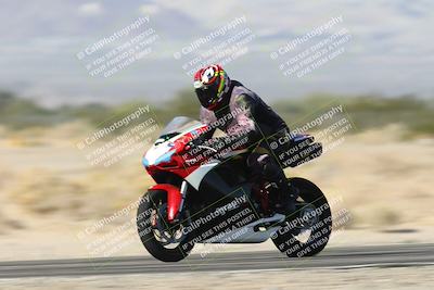 media/Dec-01-2025-Moto Forza (Mon) [[2daa91e15f]]/1-Advanced Group/Session 3 Turn 3 Exit Bump Pans/